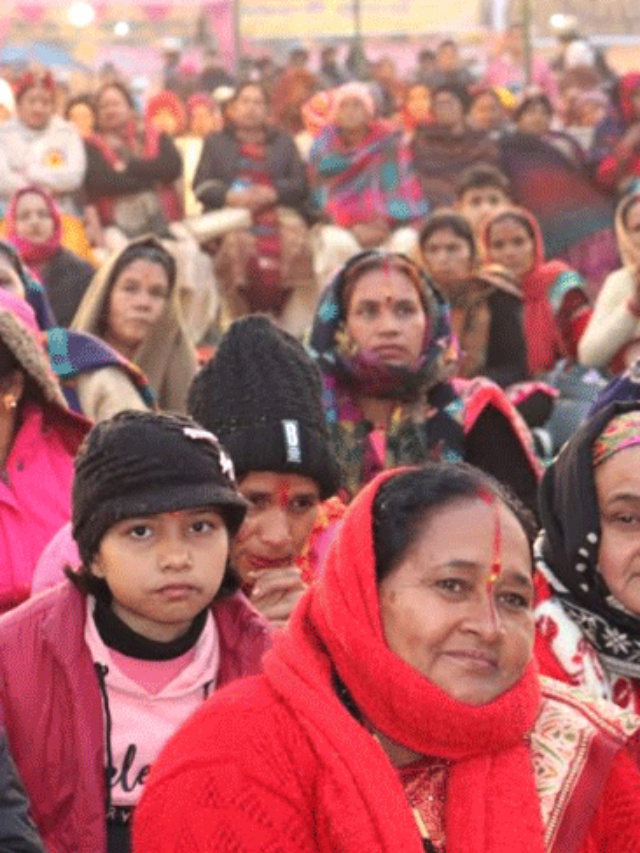 Uttarayani Kauthig Fair | उत्तरायणी कौथिग मेले में दी उत्तरायणी/घुघुतिया त्यौहार/मकर सक्रांति की बधाई