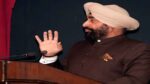 Governor Lieutenant General Gurmeet Singh: राज्यपाल लेफ्टिनेंट जनरल गुरमीत सिंह (से नि) ने राजभवन में ’बियॉन्ड पॉलीएंड्री- चेंजिंग प्रोफाइल ऑफ एन एथनिक हिमालयन ट्राइब’ का विमोचन 