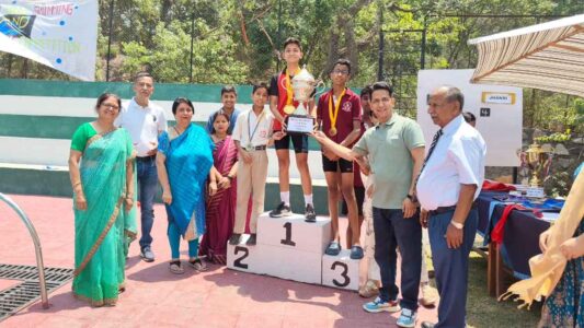 Inter-House-Swimming-at-The-Peasle-Weed-School