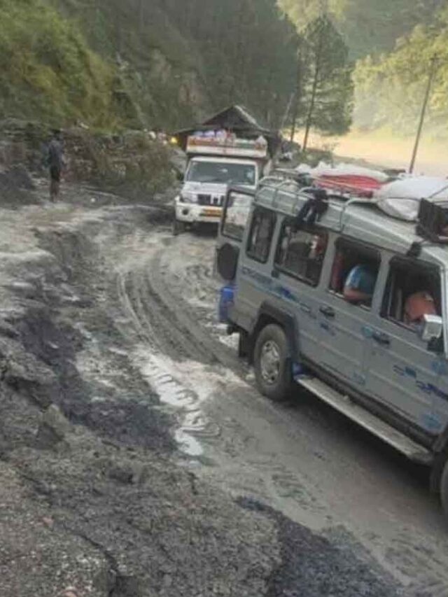 Havey Rain उत्तरकाशी में भारी बारिश से तबाही: गंगोत्री और यमुनोत्री राष्ट्रीय राजमार्ग बंद, राहत कार्य जारी